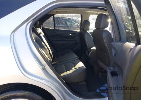 2019 Chevrolet Equinox Premier z USA, uszkodzony, nr VIN 2GNAXXEV3K6104786